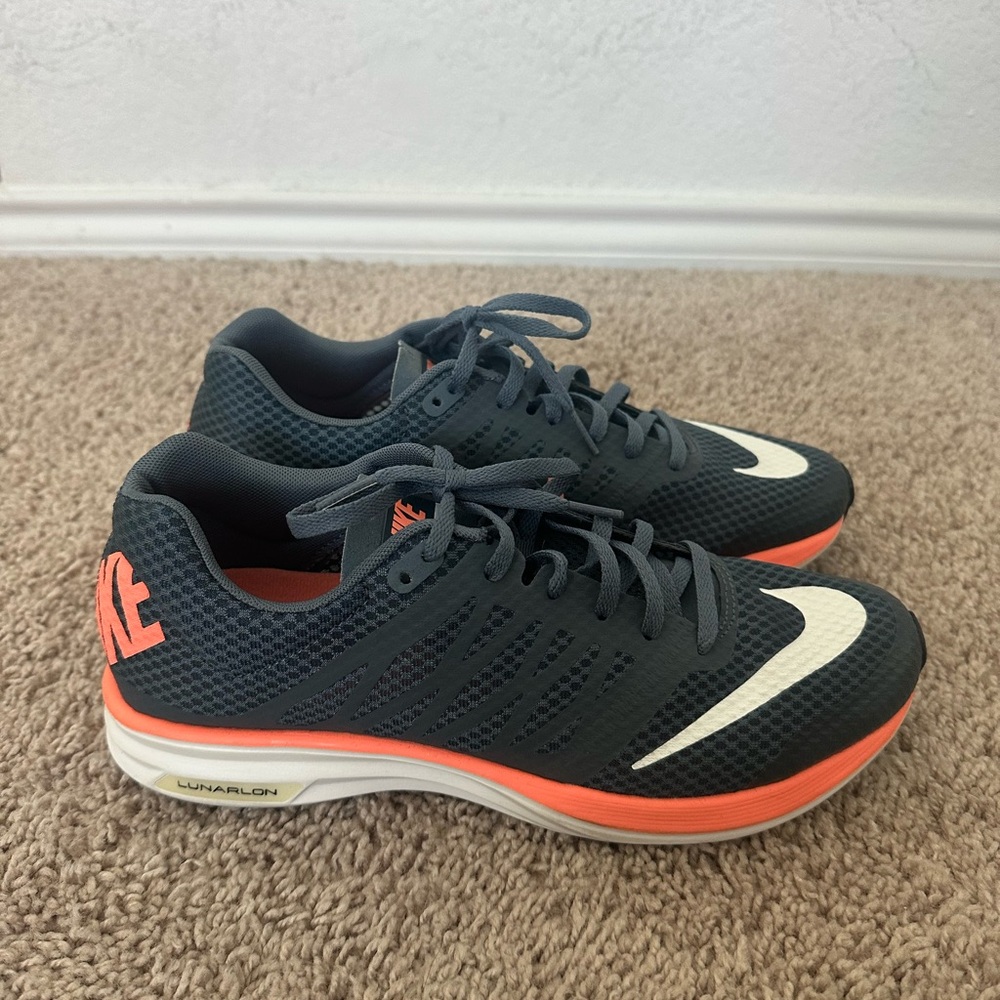 Nike Charcoal and Coral Athletic Sneakers
*Like New worn once or twice - Picture 2 of 5